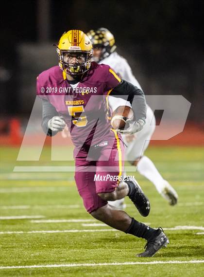 Thumbnail 3 in Hayward @ Las Lomas (CIF NCS D3 Semifinal) photogallery.
