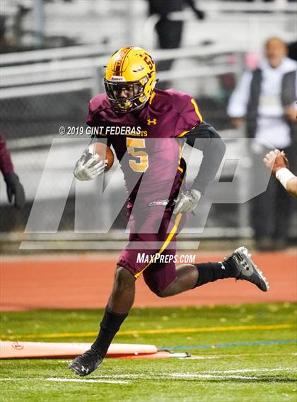 Thumbnail 3 in Hayward @ Las Lomas (CIF NCS D3 Semifinal) photogallery.