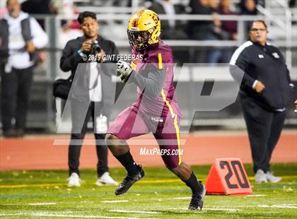 Thumbnail 3 in Hayward @ Las Lomas (CIF NCS D3 Semifinal) photogallery.