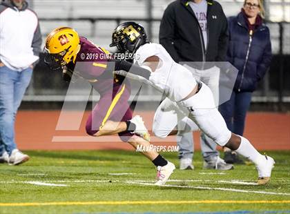 Thumbnail 3 in Hayward @ Las Lomas (CIF NCS D3 Semifinal) photogallery.