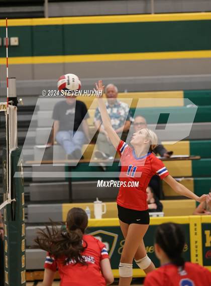 Thumbnail 1 in La Salle @ Putnam photogallery.