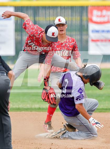 Thumbnail 2 in Yerington vs. Lincoln County (NIAA 2A Final) photogallery.