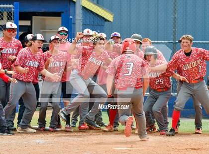 Thumbnail 1 in Yerington vs. Lincoln County (NIAA 2A Final) photogallery.