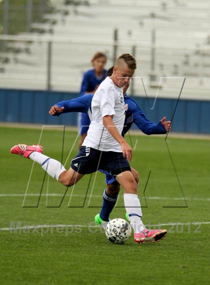 Thumbnail 3 in Centaurus vs. Standley Lake photogallery.