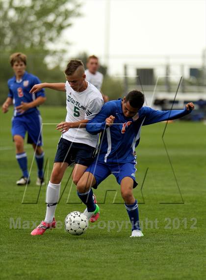 Thumbnail 3 in Centaurus vs. Standley Lake photogallery.