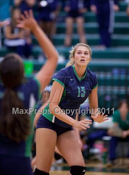 Thumbnail 2 in Woodgrove @ Loudoun Valley photogallery.