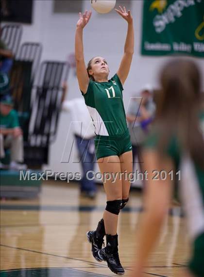 Thumbnail 3 in Woodgrove @ Loudoun Valley photogallery.