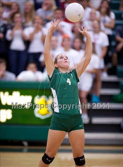 Thumbnail 3 in Woodgrove @ Loudoun Valley photogallery.