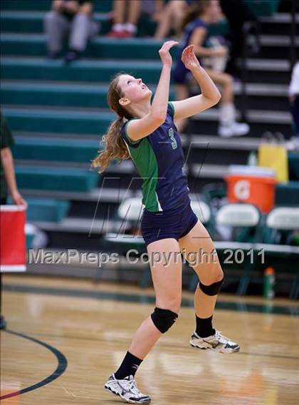 Thumbnail 3 in Woodgrove @ Loudoun Valley photogallery.