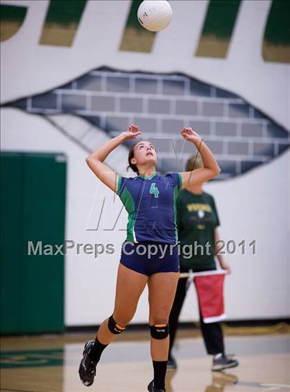 Thumbnail 1 in Woodgrove @ Loudoun Valley photogallery.