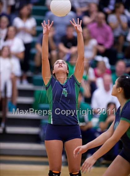 Thumbnail 3 in Woodgrove @ Loudoun Valley photogallery.