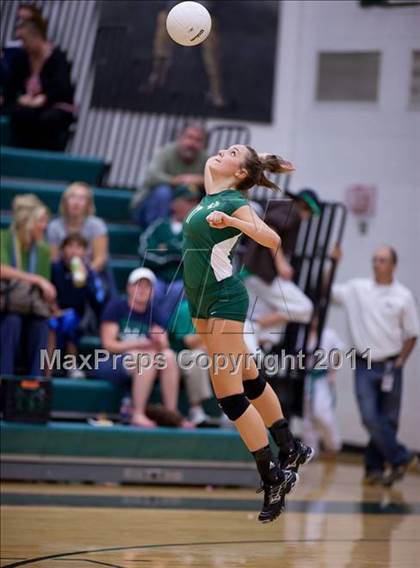 Thumbnail 2 in Woodgrove @ Loudoun Valley photogallery.