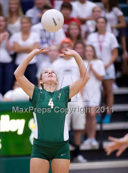Thumbnail 1 in Woodgrove @ Loudoun Valley photogallery.