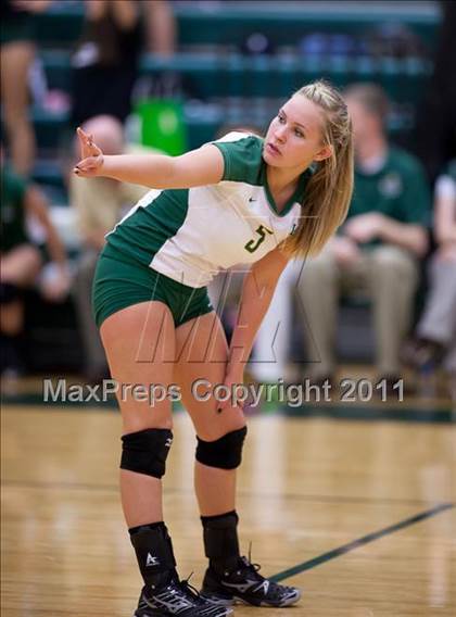 Thumbnail 3 in Woodgrove @ Loudoun Valley photogallery.