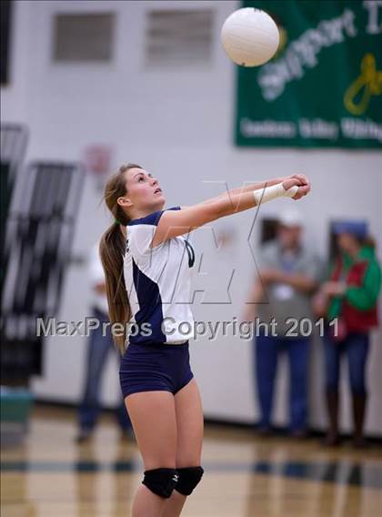 Thumbnail 3 in Woodgrove @ Loudoun Valley photogallery.