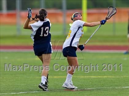Thumbnail 2 in West Genesee vs. Pittsford (NYSPHSAA Class A Semifinal) photogallery.