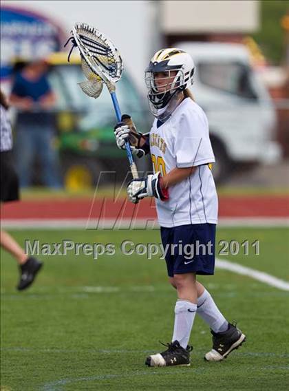 Thumbnail 2 in West Genesee vs. Pittsford (NYSPHSAA Class A Semifinal) photogallery.