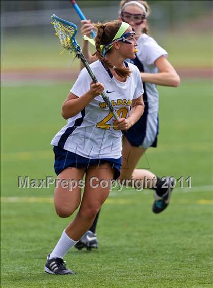 Thumbnail 1 in West Genesee vs. Pittsford (NYSPHSAA Class A Semifinal) photogallery.