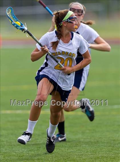 Thumbnail 2 in West Genesee vs. Pittsford (NYSPHSAA Class A Semifinal) photogallery.