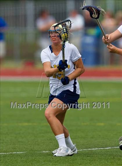 Thumbnail 2 in West Genesee vs. Pittsford (NYSPHSAA Class A Semifinal) photogallery.