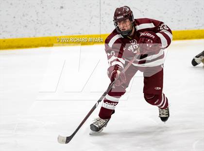 Thumbnail 2 in Concord vs. Hanover (NHIAA Semifinal) photogallery.