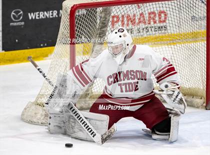 Thumbnail 3 in Concord vs. Hanover (NHIAA Semifinal) photogallery.