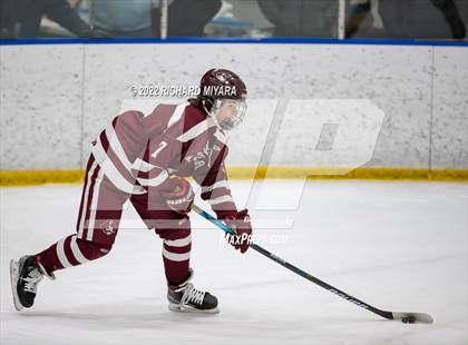 Thumbnail 2 in Concord vs. Hanover (NHIAA Semifinal) photogallery.