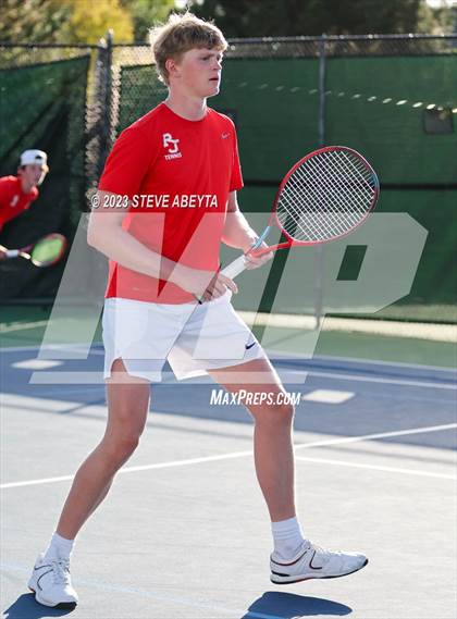 Thumbnail 1 in Fossil Ridge @ Regis Jesuit (CHSAA 5A Dual Team Tournament Semifinal) photogallery.