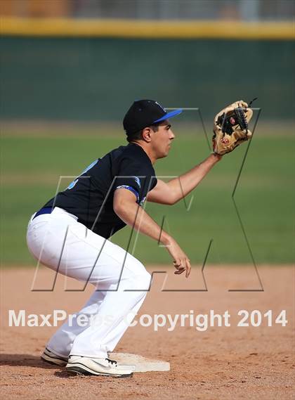 Thumbnail 2 in Catalina Foothills @ Salpointe Catholic photogallery.