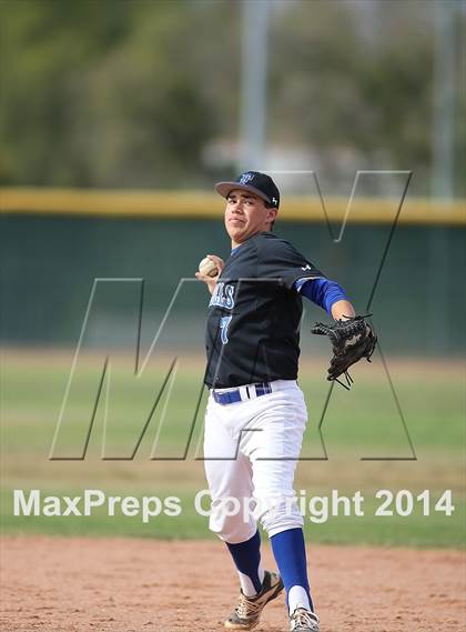 Thumbnail 2 in Catalina Foothills @ Salpointe Catholic photogallery.