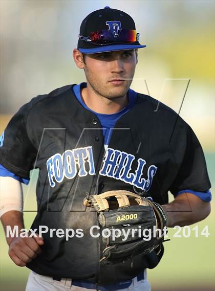 Thumbnail 1 in Catalina Foothills @ Salpointe Catholic photogallery.