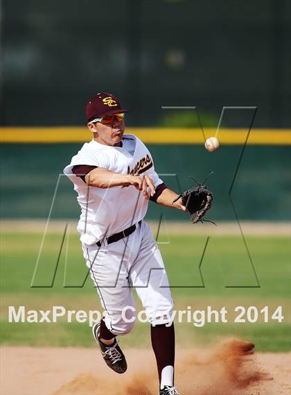 Thumbnail 2 in Catalina Foothills @ Salpointe Catholic photogallery.