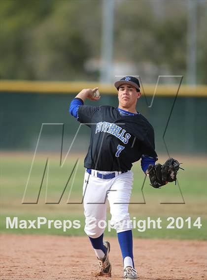 Thumbnail 3 in Catalina Foothills @ Salpointe Catholic photogallery.