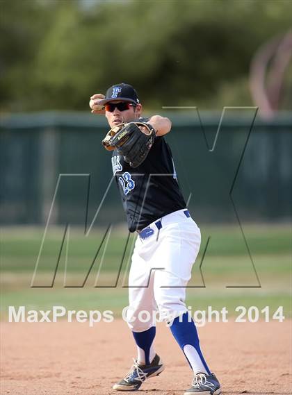 Thumbnail 1 in Catalina Foothills @ Salpointe Catholic photogallery.