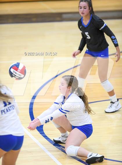Thumbnail 2 in Wichita Falls @ Peaster photogallery.