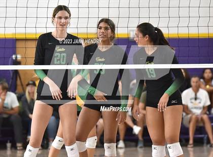 Thumbnail 3 in Huntington Beach vs. Mira Costa (Durango Fall Classic) photogallery.