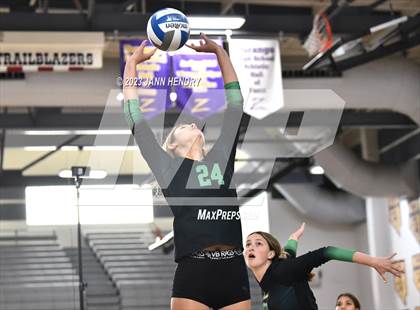 Thumbnail 1 in Huntington Beach vs. Mira Costa (Durango Fall Classic) photogallery.