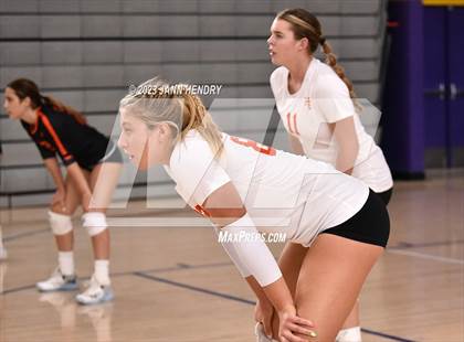 Thumbnail 1 in Huntington Beach vs. Mira Costa (Durango Fall Classic) photogallery.