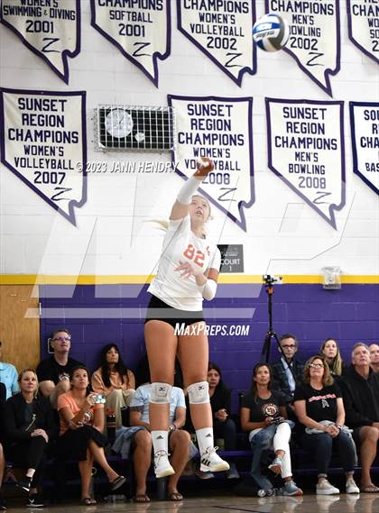 Thumbnail 2 in Huntington Beach vs. Mira Costa (Durango Fall Classic) photogallery.
