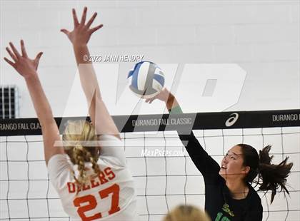 Thumbnail 2 in Huntington Beach vs. Mira Costa (Durango Fall Classic) photogallery.