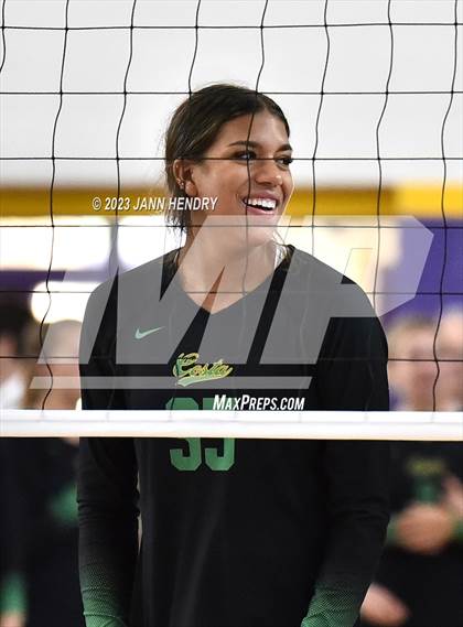 Thumbnail 3 in Huntington Beach vs. Mira Costa (Durango Fall Classic) photogallery.