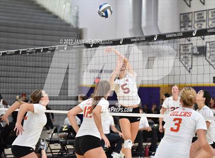 Thumbnail 2 in Huntington Beach vs. Mira Costa (Durango Fall Classic) photogallery.