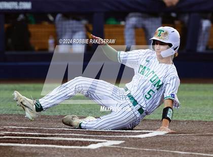 Thumbnail 2 in Tatum vs. Gunter (UIL 3A Regional Semifinal Playoff) photogallery.
