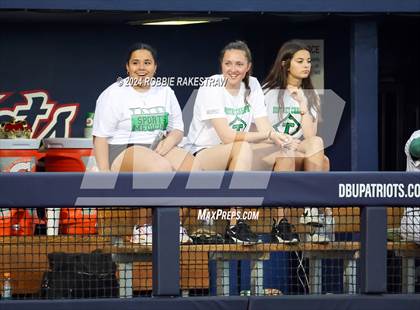Thumbnail 1 in Tatum vs. Gunter (UIL 3A Regional Semifinal Playoff) photogallery.