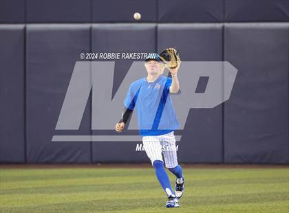 Thumbnail 2 in Tatum vs. Gunter (UIL 3A Regional Semifinal Playoff) photogallery.