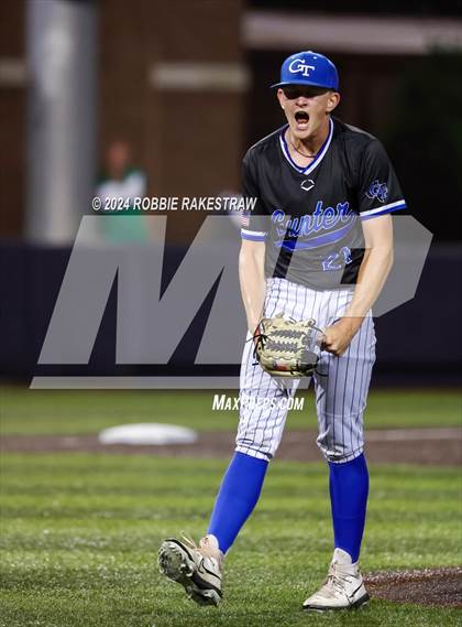 Thumbnail 1 in Tatum vs. Gunter (UIL 3A Regional Semifinal Playoff) photogallery.