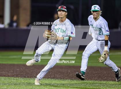 Thumbnail 1 in Tatum vs. Gunter (UIL 3A Regional Semifinal Playoff) photogallery.