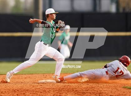 Thumbnail 2 in Lassiter @ Roswell photogallery.