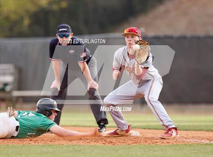 Thumbnail 2 in Lassiter @ Roswell photogallery.