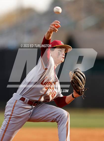 Thumbnail 1 in Lassiter @ Roswell photogallery.